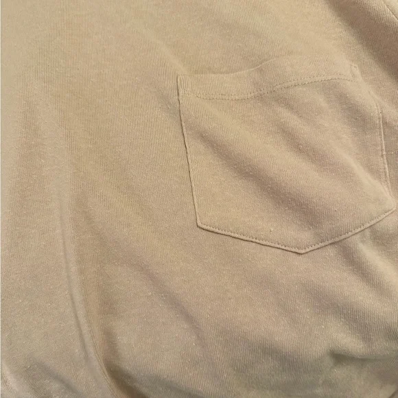 Madewell pocket tee - Picture 2 of 4